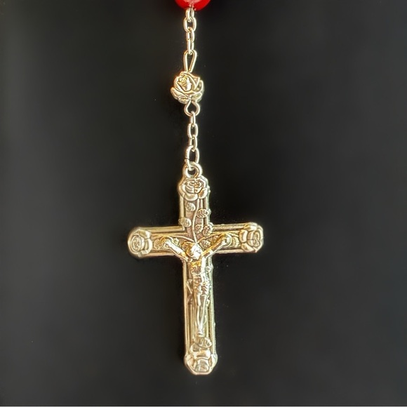 Red Our Lady of Guadalupe Prayer Rosary - Picture 5 of 5